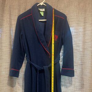 Share Vintage Bill Blass Robe Navy Blue Dracon Robe Red Trim Monogram -Size Smal